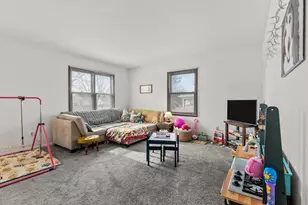 1050 Van Buren Ave, Oshkosh, WI 54902 - Photo 2