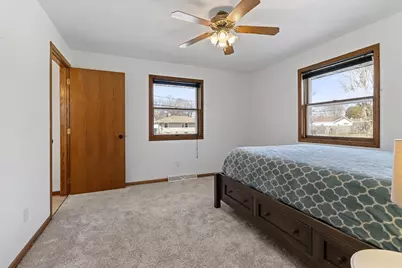 1501 N Lynndale Drive, Appleton, WI 54914 - Photo 12