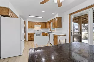 1501 N Lynndale Dr, Appleton, WI 54914 - Photo 10