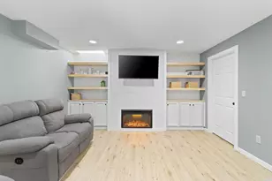 1501 N Lynndale Dr, Appleton, WI 54914 - Photo 20