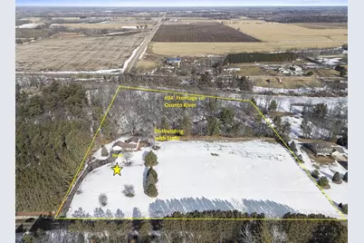 4098 Airport Road, Oconto, WI 54153 - Photo 6