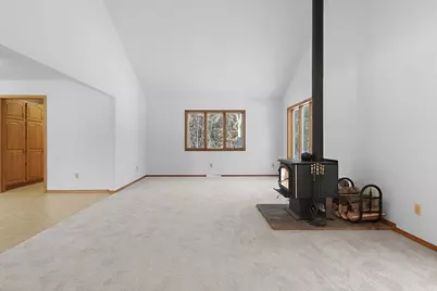 4098 Airport Road, Oconto, WI 54153 - Photo 8