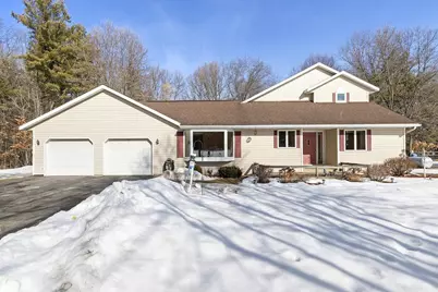 4098 Airport Road, Oconto, WI 54153 - Photo 36