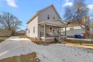 937 N Sawyer St, Oshkosh, WI 54901 - Photo 12