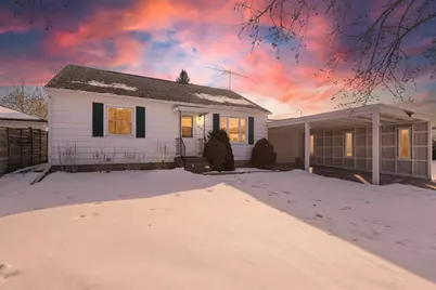 1930 Pershing Road, New London, WI 54961 - Photo 2