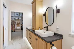 440 Kristy Lee Ct, Green Bay, WI 54311 - Photo 6