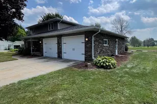 3076 Inverness Ln, New Franken, WI 54229 - Photo 14