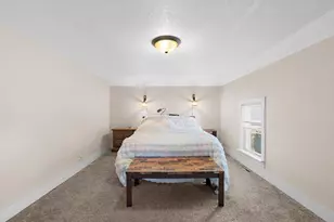 1214 Grand St, Oshkosh, WI 54901 - Photo 16