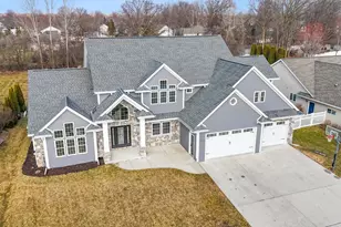 657 Black Earth Dr, De Pere, WI 54115 - Photo 2