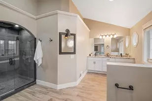 657 Black Earth Dr, De Pere, WI 54115 - Photo 44