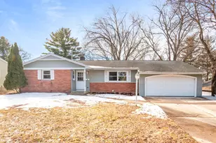 127 Taft St, Green Bay, WI 54301 - Photo 1