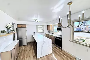 128 Washington St, Kaukauna, WI 54130 - Photo 4