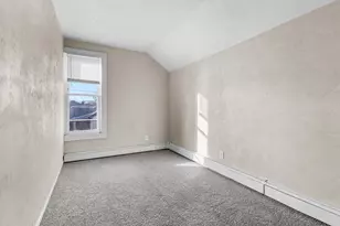 118 W 12th Ave, Oshkosh, WI 54902 - Photo 30