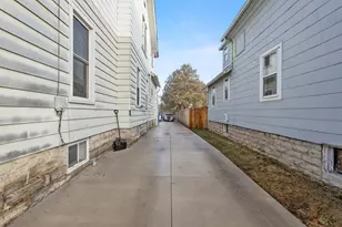 118 W 12th Ave, Oshkosh, WI 54902 - Photo 36