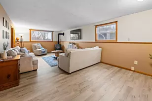 2012 Roberts Ave, Oshkosh, WI 54904 - Photo 20