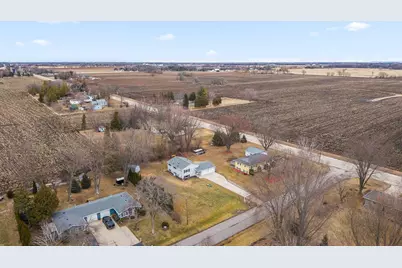 2012 Roberts Avenue, Oshkosh, WI 54904 - Photo 34