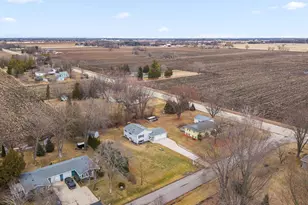 2012 Roberts Ave, Oshkosh, WI 54904 - Photo 34