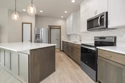 2513 Tipperary Trail, De Pere, WI 54115 - Photo 4