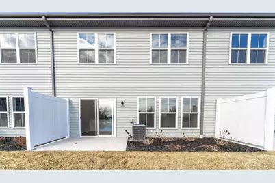 1084 W 20th Avenue, Oshkosh, WI 54902 - Photo 26