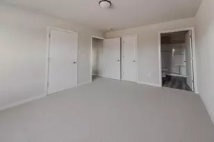 1084 W 20th Ave, Oshkosh, WI 54902 - Photo 14