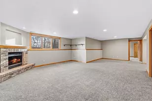 4175 Twilight Ct, Oshkosh, WI 54904 - Photo 24