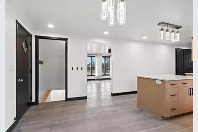 2343 Yellowstone Drive, Green Bay, WI 54311 - Photo 10