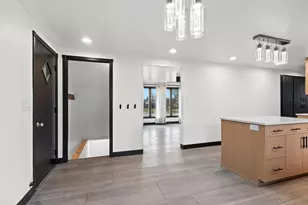 2343 Yellowstone Dr, Green Bay, WI 54311 - Photo 10