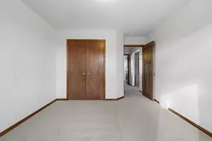 2135 W Melcorn Cir, De Pere, WI 54115 - Photo 34