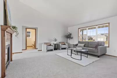 2135 W Melcorn Circle, De Pere, WI 54115 - Photo 8