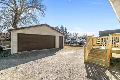 275 S Madison Street, Waupun, WI 53963 - Photo 6