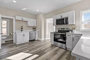 275 S Madison St, Waupun, WI 53963 - Photo 14