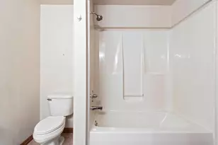 1274 Bayport Terrace, Green Bay, WI 54313 - Photo 38