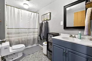 205 Avon St, New London, WI 54961 - Photo 24