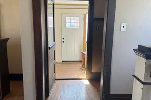 825 Crooks St, Green Bay, WI 54301 - Photo 10