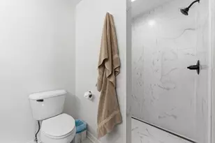 1365 Candlelight Ln, Fond du Lac, WI 54937 - Photo 16