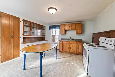 829 Pierce Avenue, Marinette, WI 54143 - Photo 10