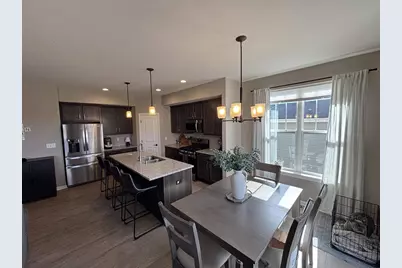 615 Lambert Drive, Slinger, WI 53086 - Photo 6