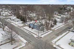 1846 Sheridan St, Oshkosh, WI 54901 - Photo 2