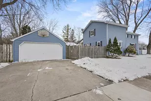 1846 Sheridan St, Oshkosh, WI 54901 - Photo 40
