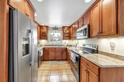 3577 Hidden Valley Lane, Green Bay, WI 54311 - Photo 10