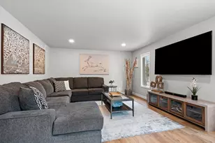 4452 Wyandot Trail, Green Bay, WI 54313 - Photo 8