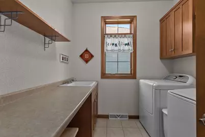 924 E Pondview Court, Appleton, WI 54913 - Photo 26