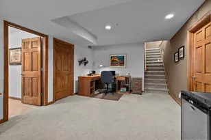 924 E Pondview Ct, Appleton, WI 54913 - Photo 36