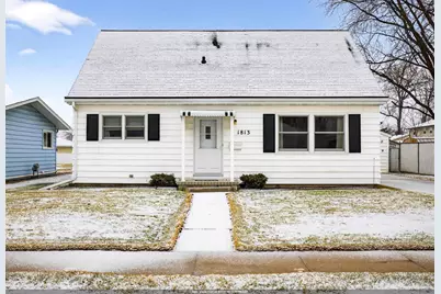 1813 E Pauline Street, Appleton, WI 54911 - Photo 1