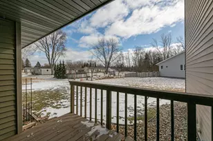 2211 Virginia Dr, Manitowoc, WI 54220 - Photo 28
