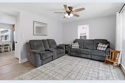 751 Madison Street, Neenah, WI 54956 - Photo 4