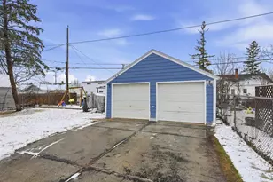 751 Madison St, Neenah, WI 54956 - Photo 24