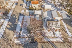 1202 S Pearl St, New London, WI 54961 - Photo 46