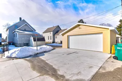 1166 Daggett Street, Marinette, WI 54143 - Photo 36