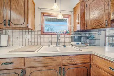 198 McKinley Avenue, Clintonville, WI 54929 - Photo 10